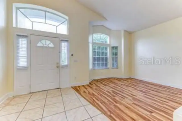 Listing Photo 10