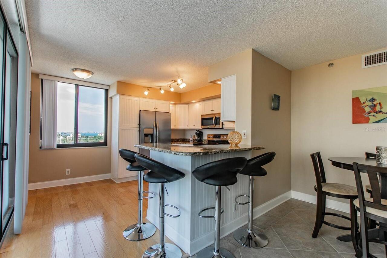 Listing Photo 10