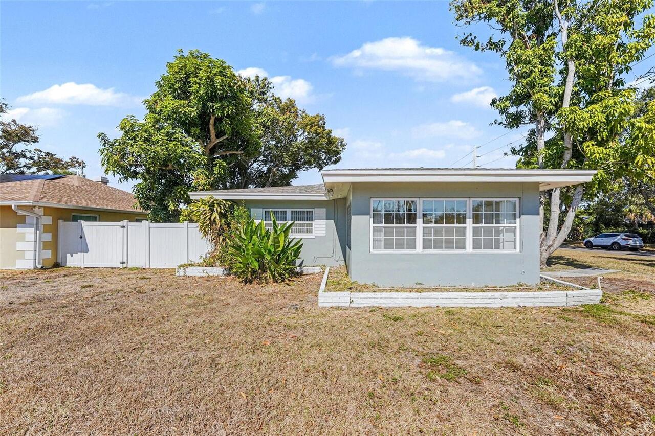 Listing Photo 14