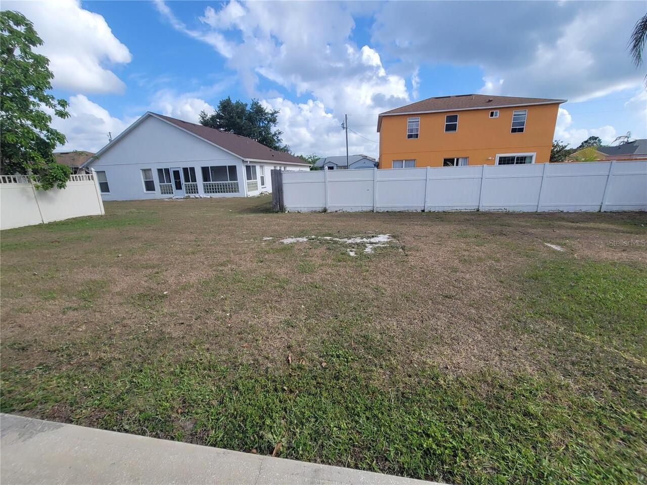 Listing Photo 16