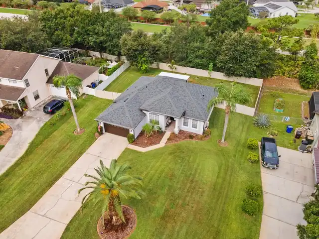 Listing Photo 5