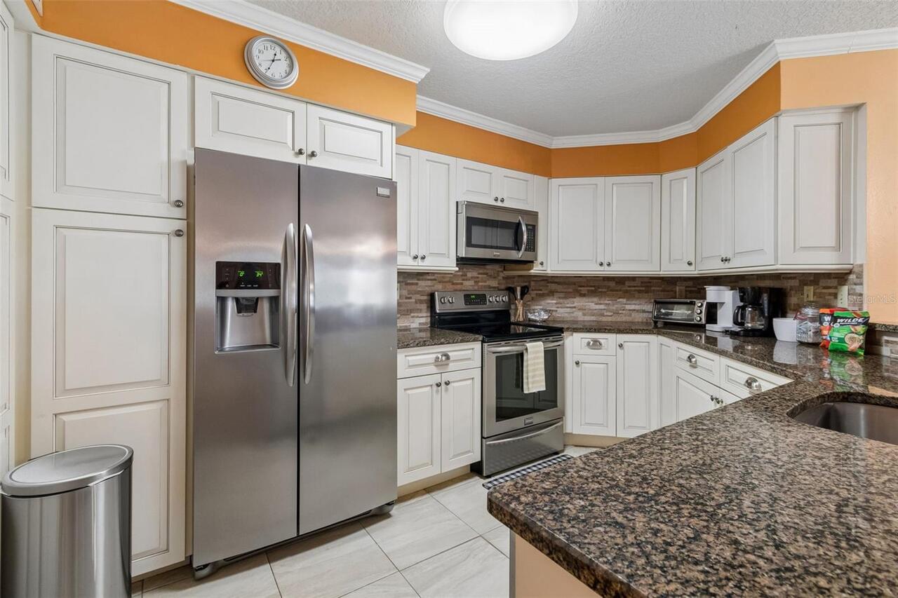 Listing Photo 7