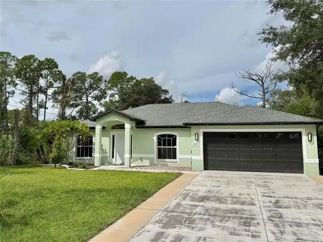 Listing Photo 20