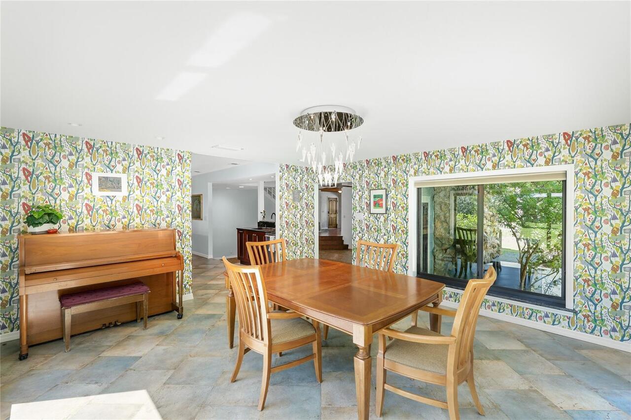 Listing Photo 28
