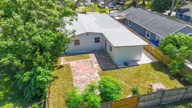 Listing Photo 18