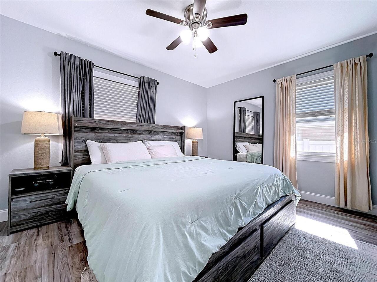 Listing Photo 10