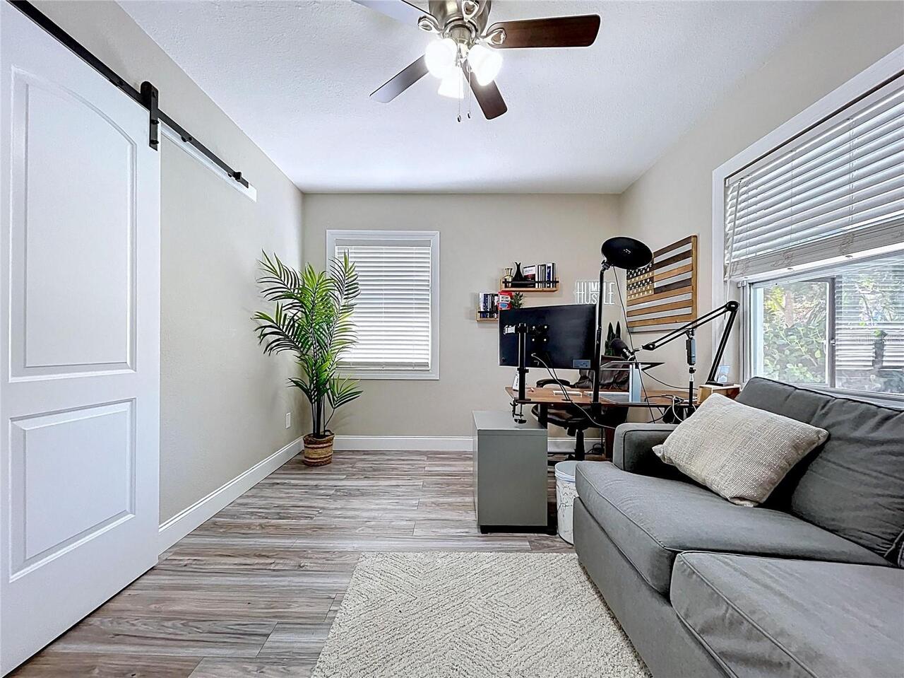 Listing Photo 19