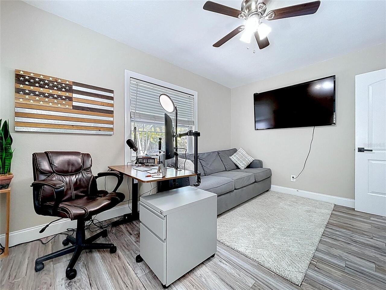 Listing Photo 21