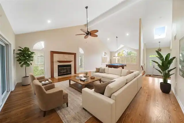 Listing Photo 7