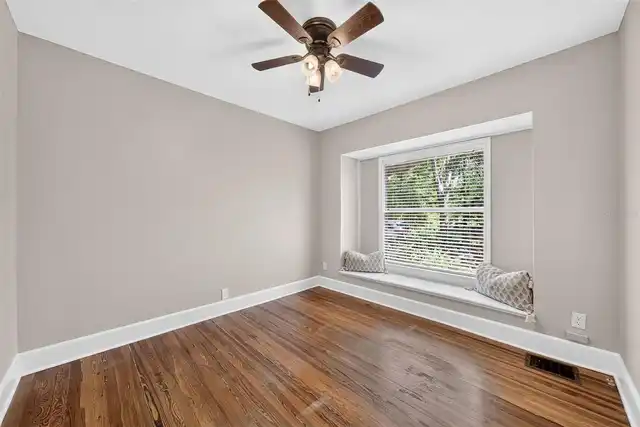 Listing Photo 33