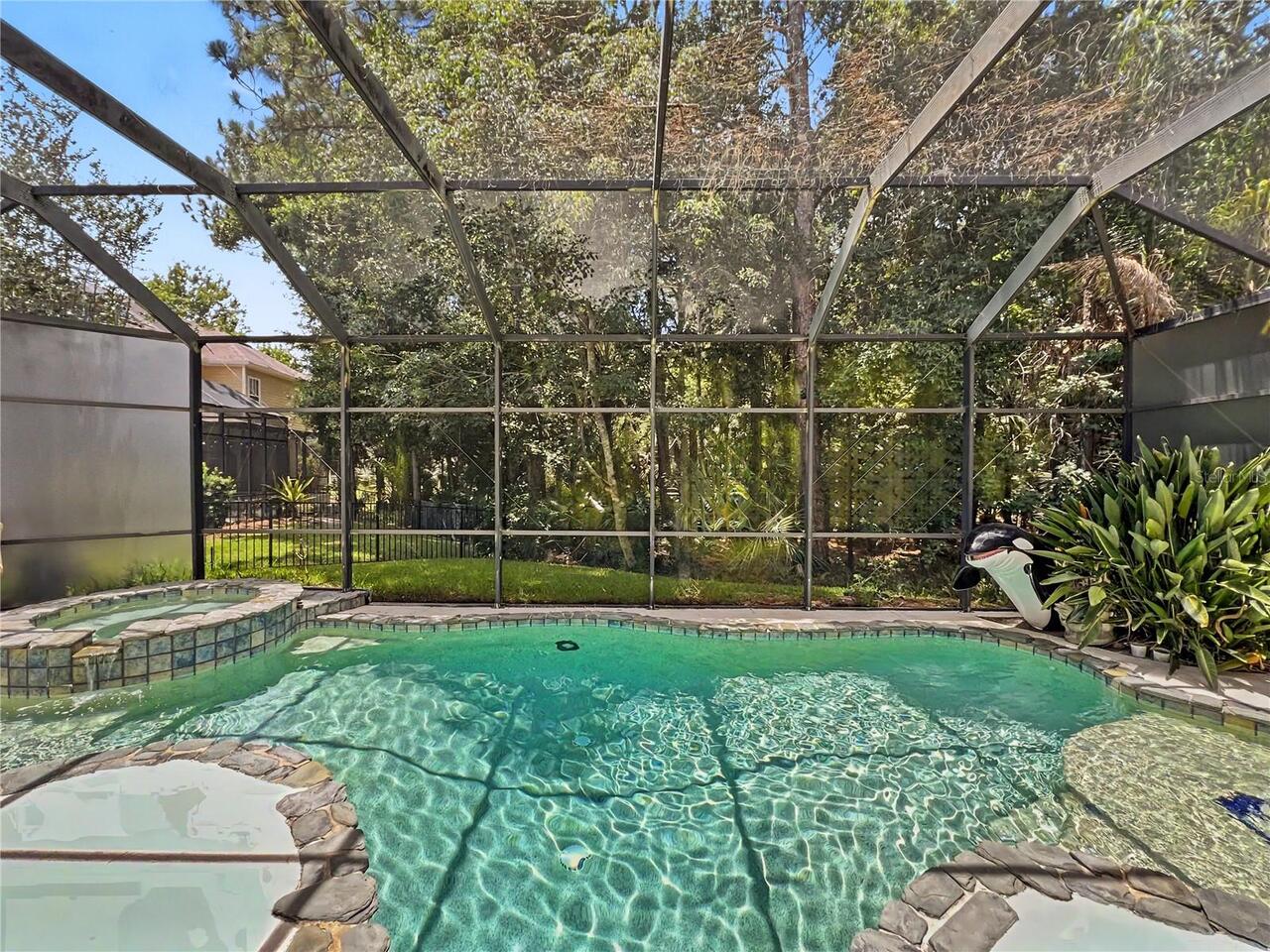 Listing Photo 12