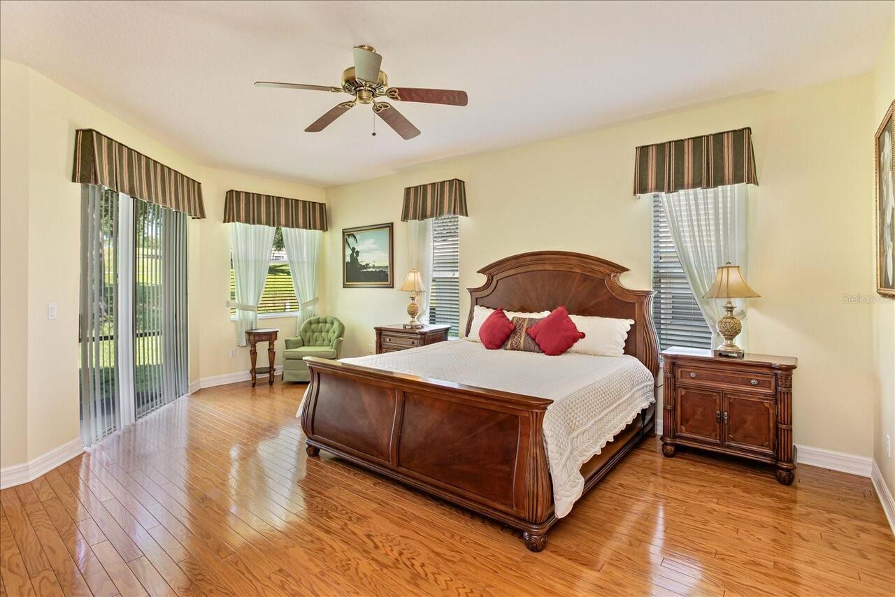 Listing Photo 17