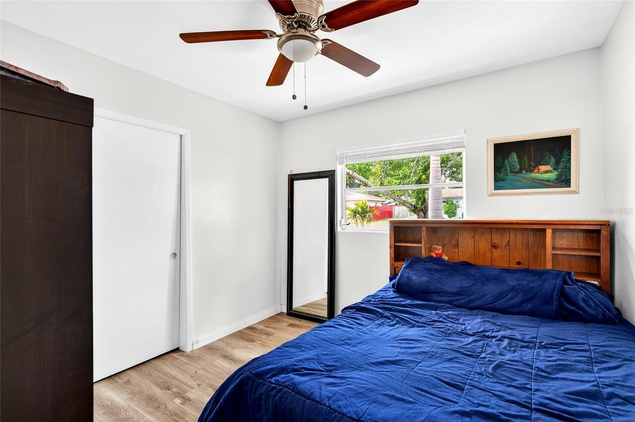 Listing Photo 14