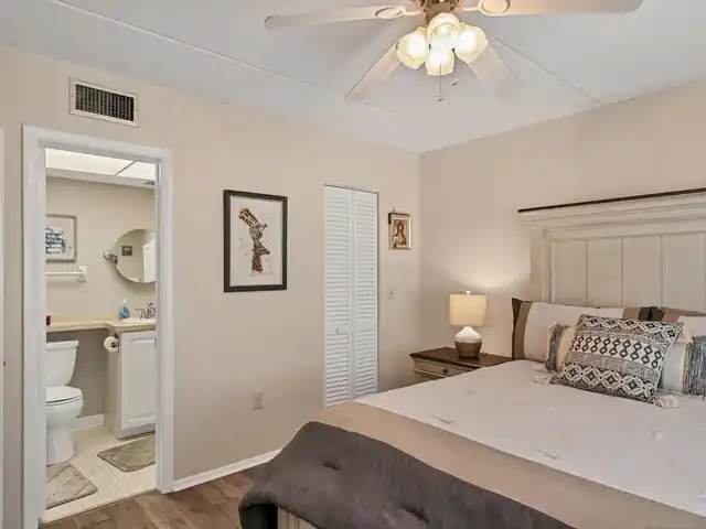 Listing Photo 15