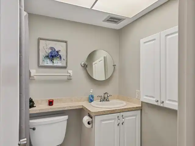 Listing Photo 16