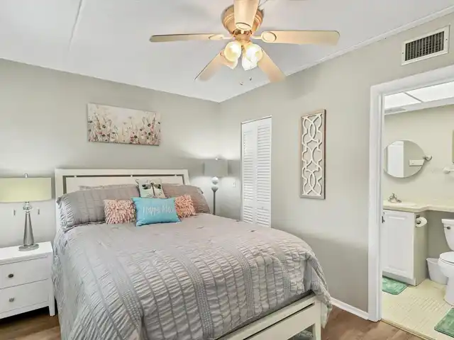 Listing Photo 18