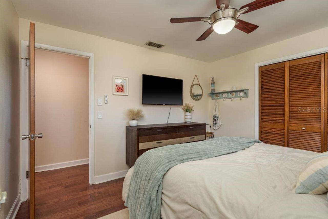 Listing Photo 22