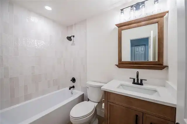 Listing Photo 15