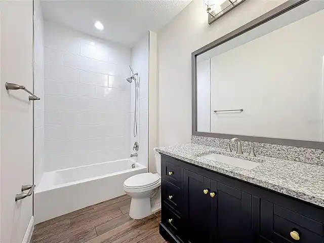 Listing Photo 38