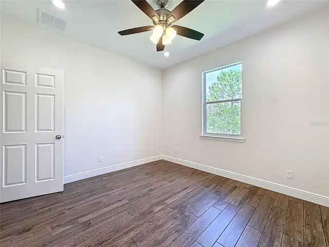 Listing Photo 43