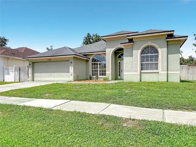 Listing Photo 9