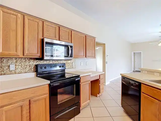 Listing Photo 26
