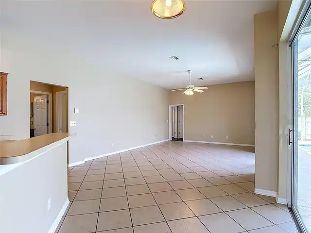 Listing Photo 34