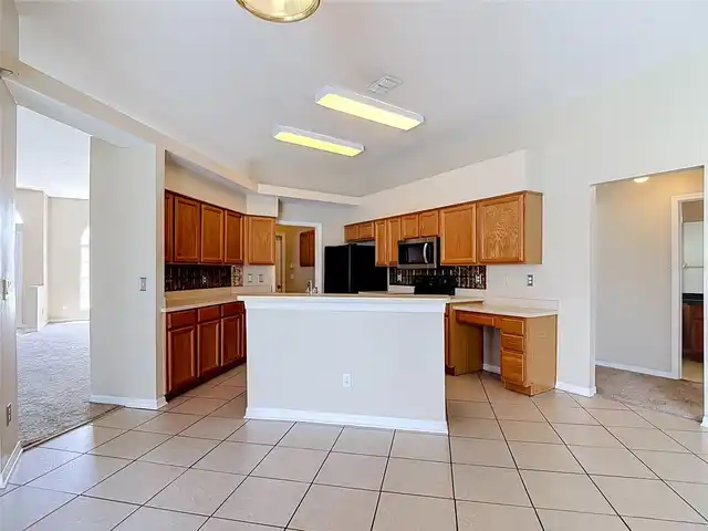 Listing Photo 35
