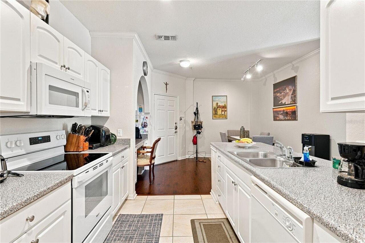 Listing Photo 16