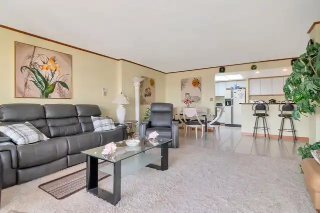 Listing Photo 32