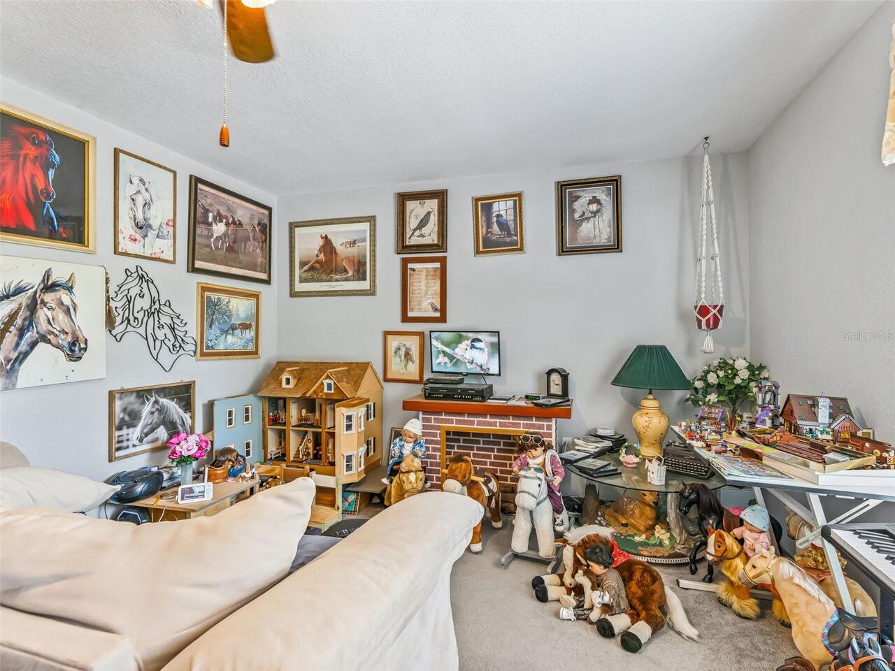 Listing Photo 8