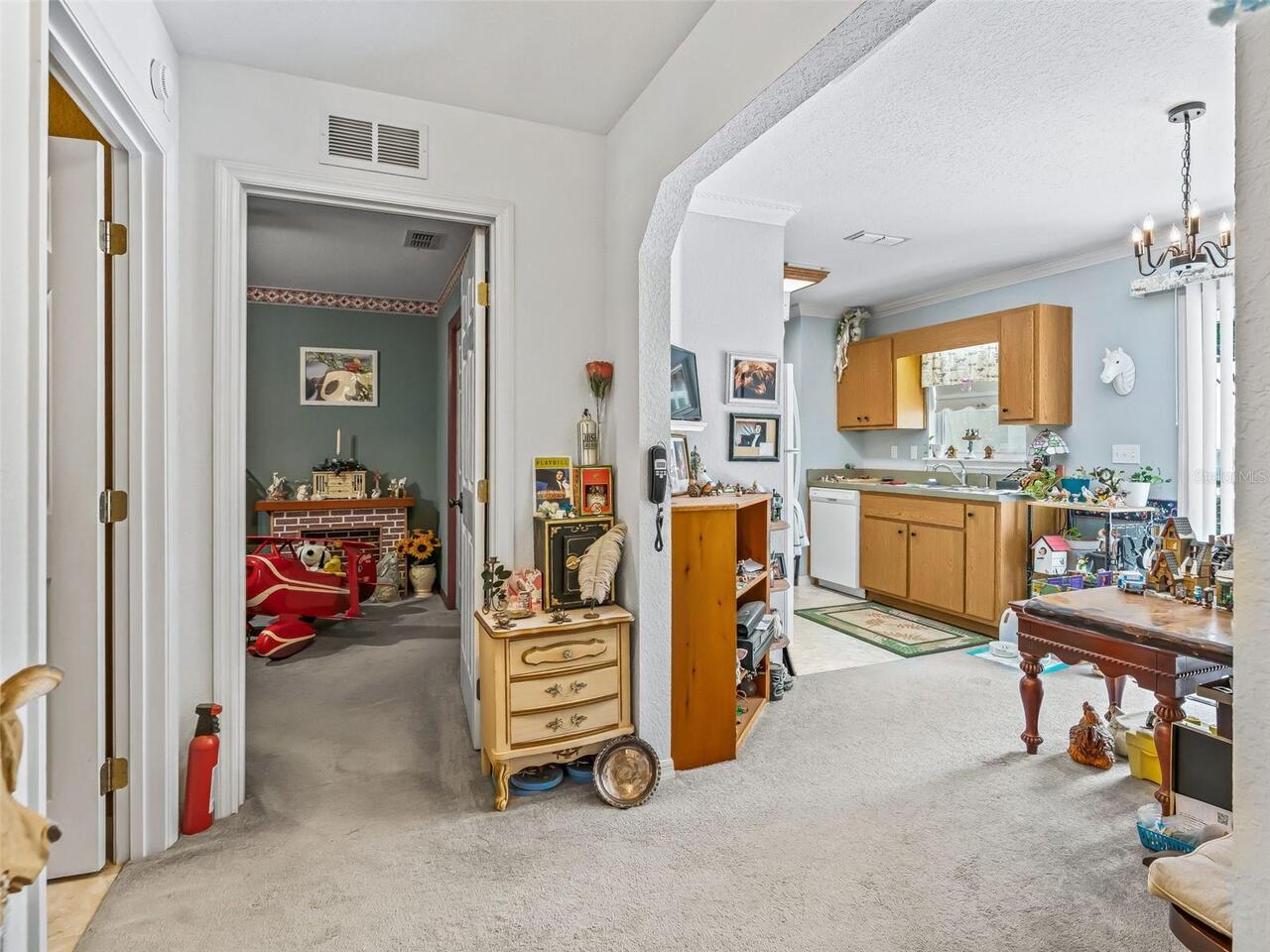 Listing Photo 9