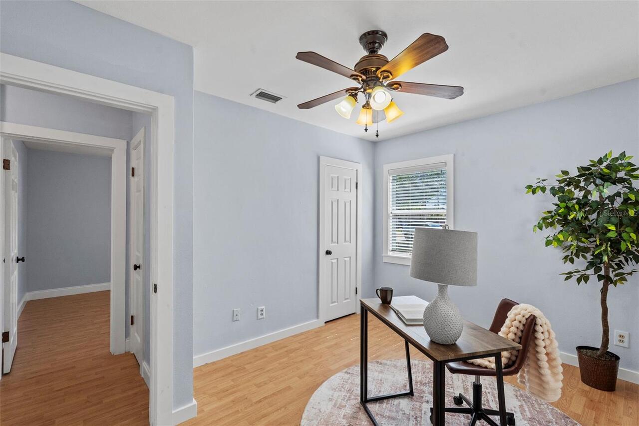 Listing Photo 16
