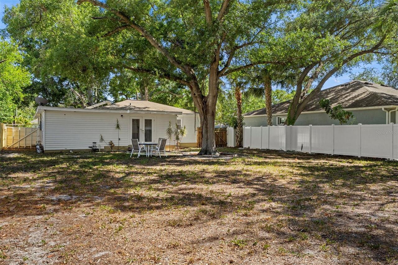 Listing Photo 33