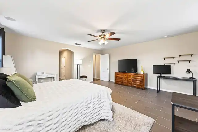 Listing Photo 21