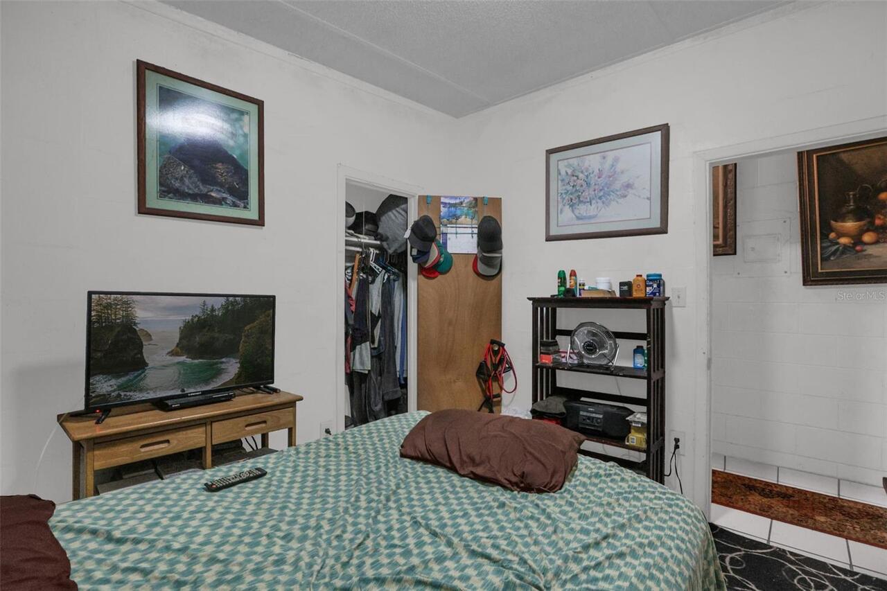 Listing Photo 17