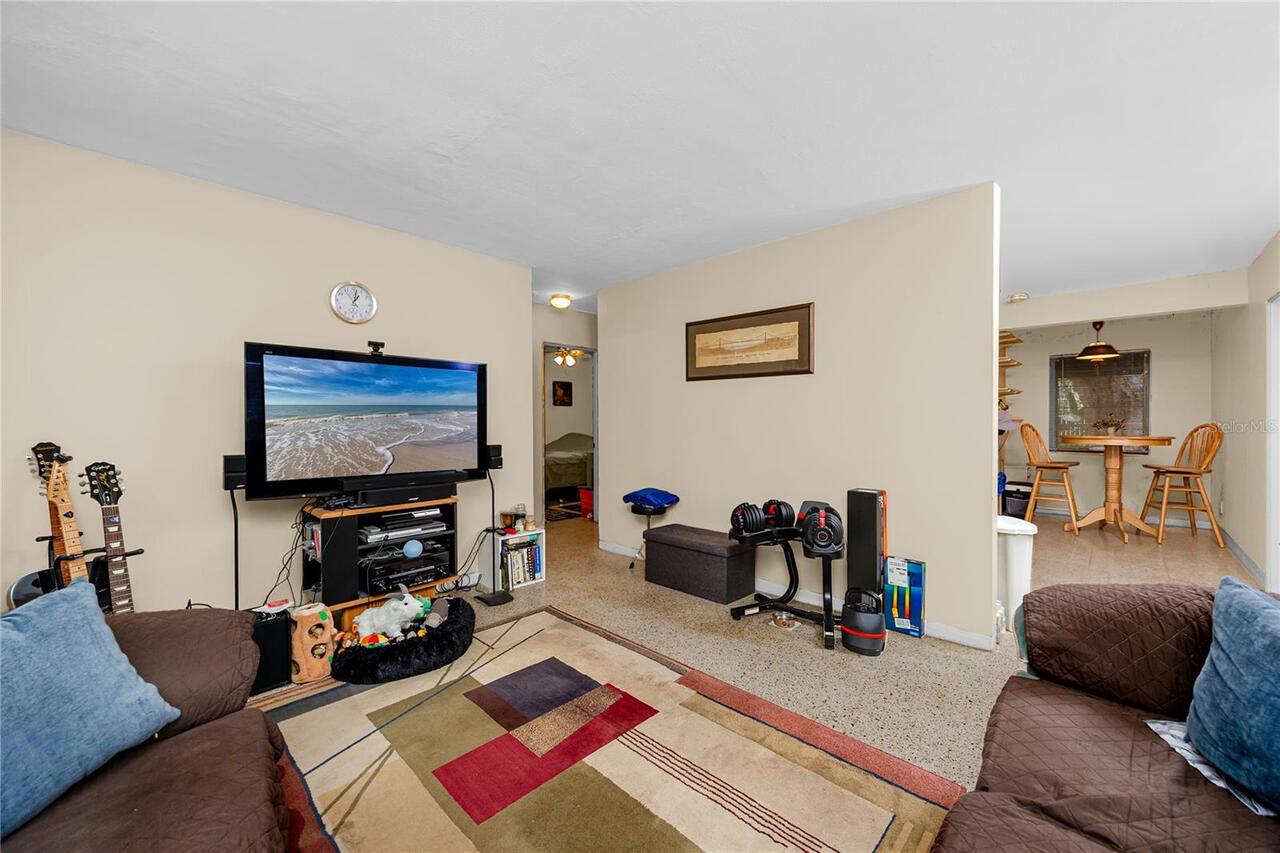 Listing Photo 36