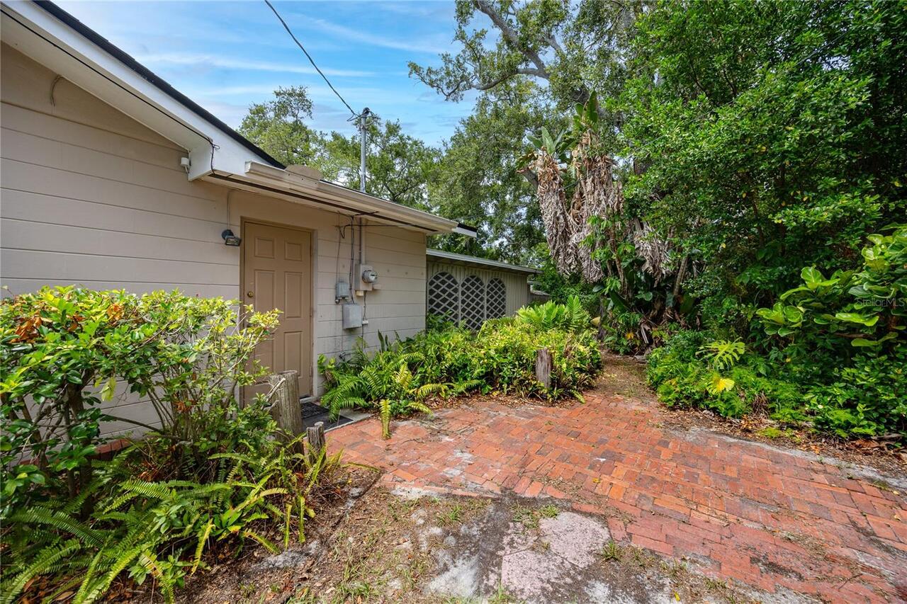 Listing Photo 44