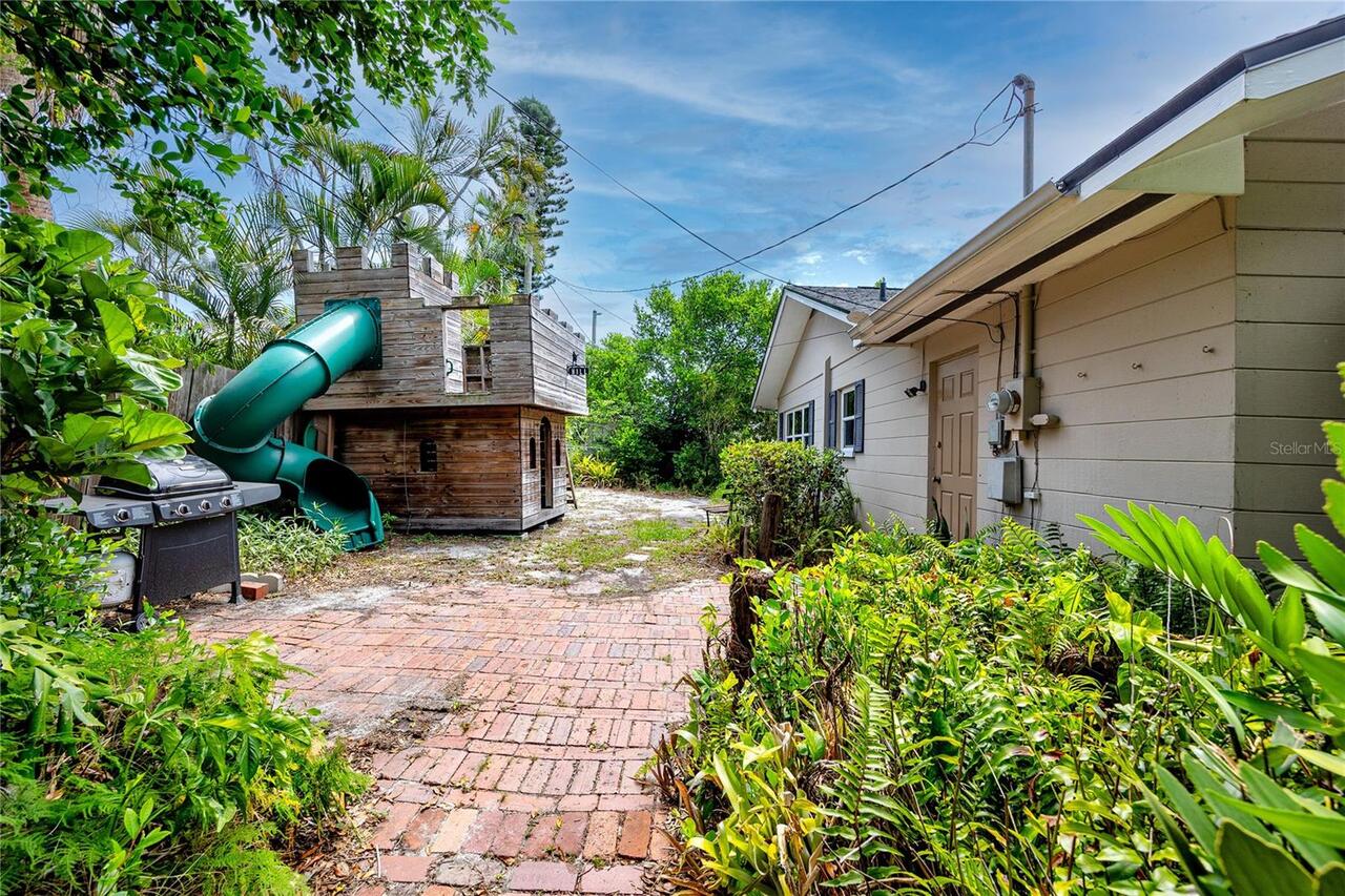Listing Photo 45