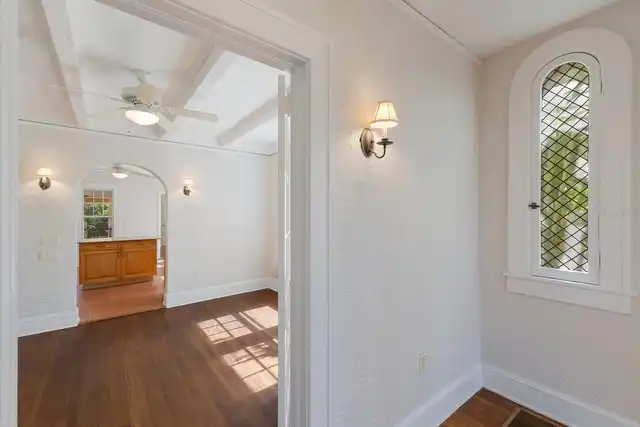 Listing Photo 18