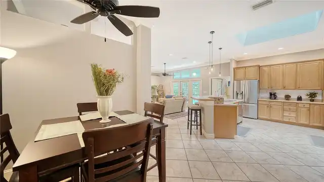 Listing Photo 18