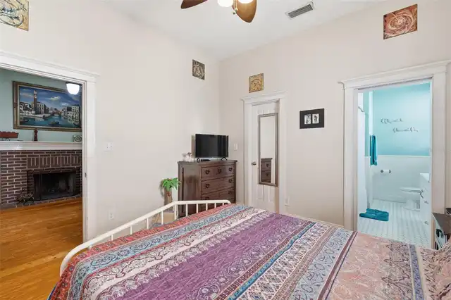 Listing Photo 16