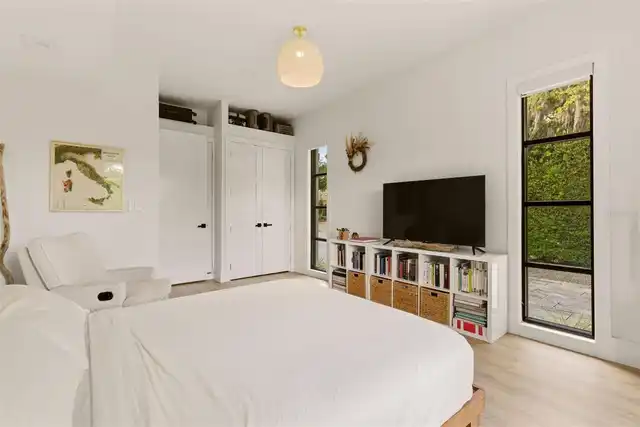 Listing Photo 13