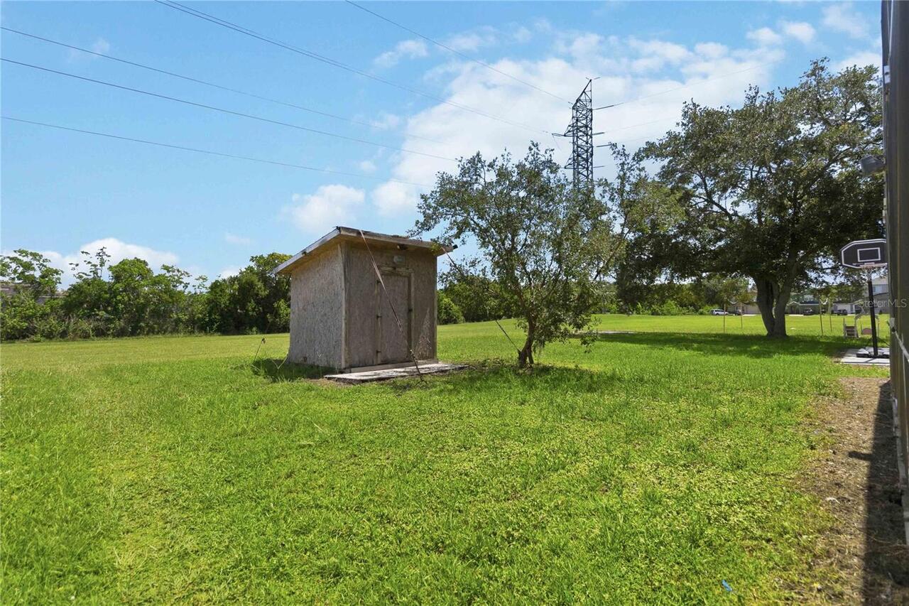 Listing Photo 38