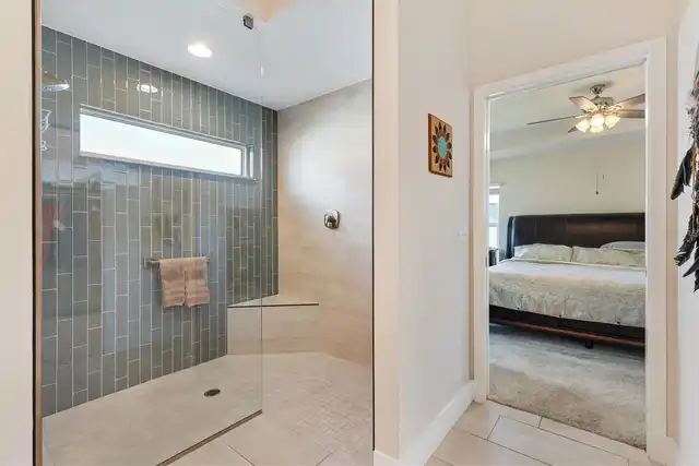 Listing Photo 19