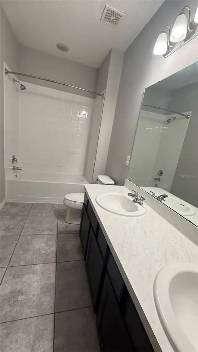 Listing Photo 14