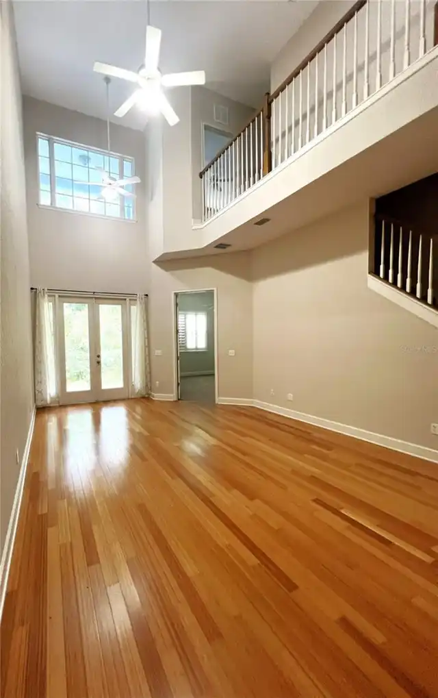 Listing Photo 11