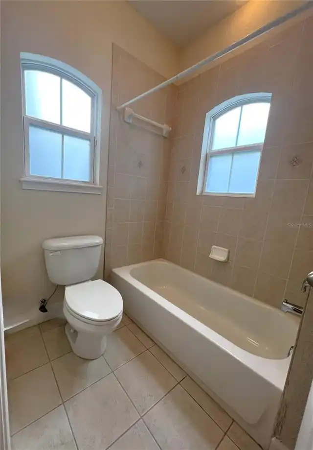 Listing Photo 22