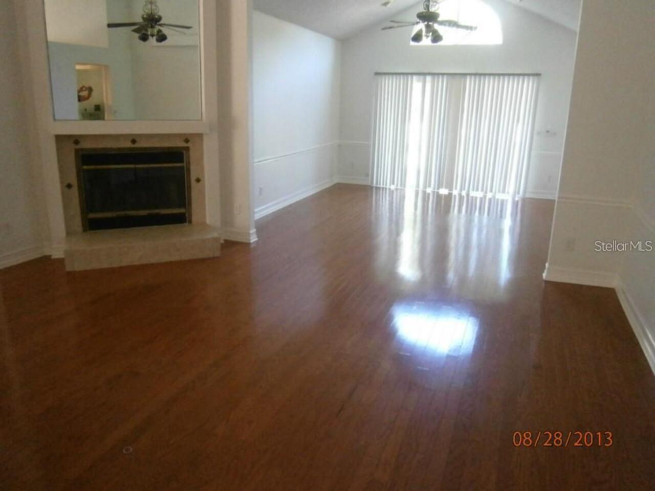 Listing Photo 12