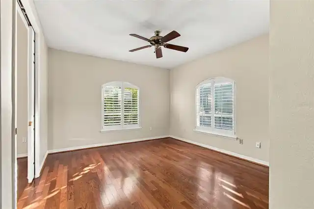 Listing Photo 20